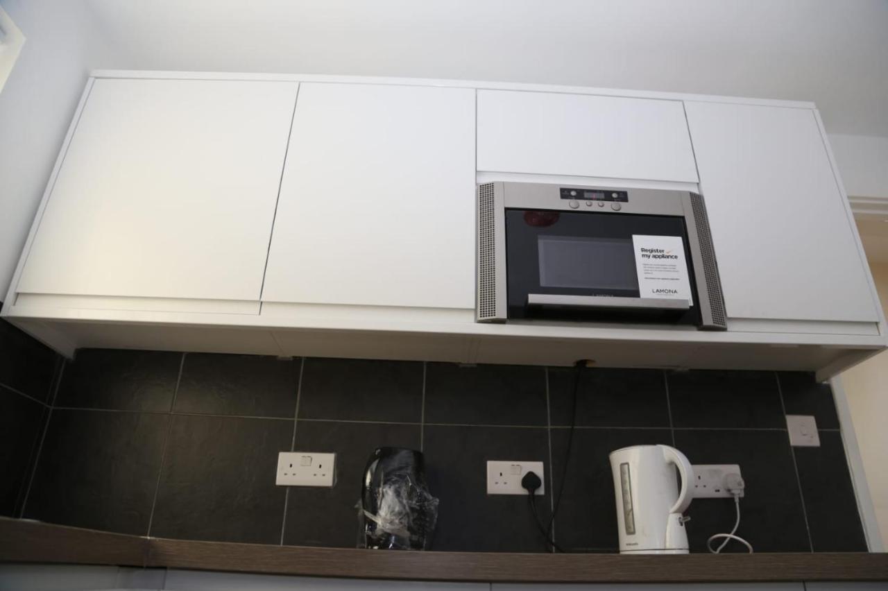 A A Guest Rooms Thamesmead Erith Esterno foto